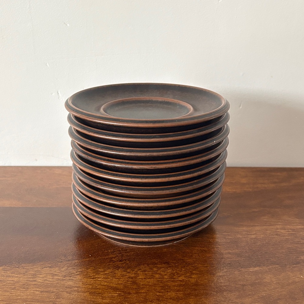 VINTAGE - Arabia Finland Ruska Saucers